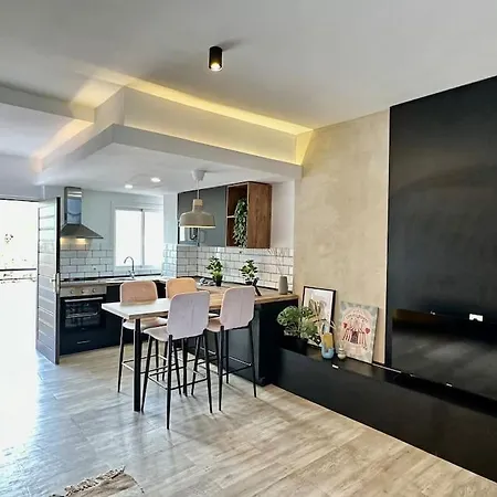 Reflejos Del Sol En Adeje